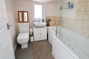 NORTH ROAD- click for photo gallery